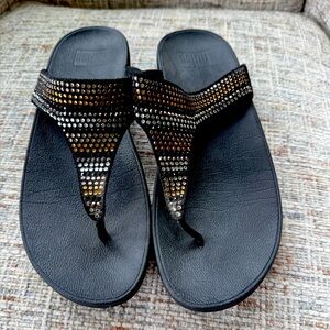 FitFlop Shoes Womens Size 9 Black Suede and Multi Color Stones Thong Sandals